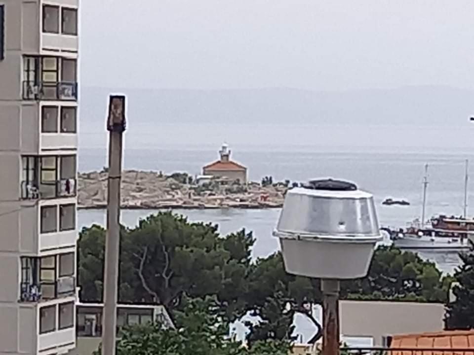 Studio Darija For 2 Persons S Terasom Wi-Fi & Parking Makarska Exterior foto
